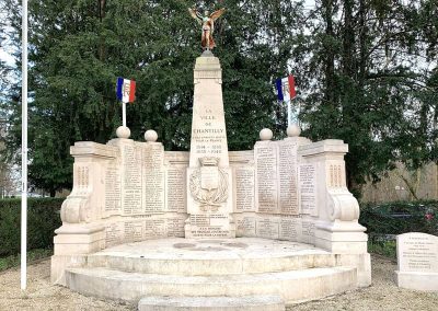 Monument aux morts Chantilly